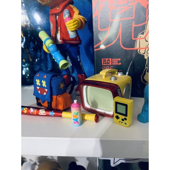 Limited Edition Sank Action Figures Future Boy & Retro Boy Bundle! Designer Toys - Picture 12 of 12